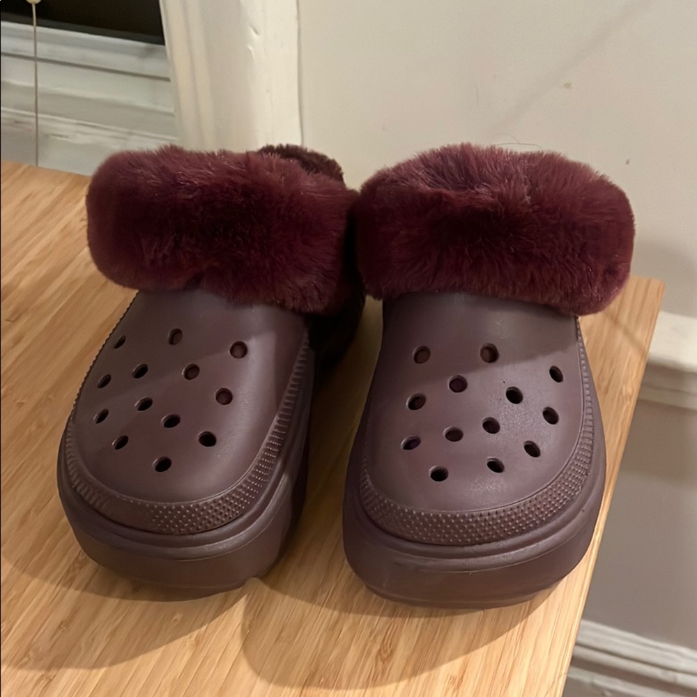 Crocs Stomp Lined Clog in Dark Cherry